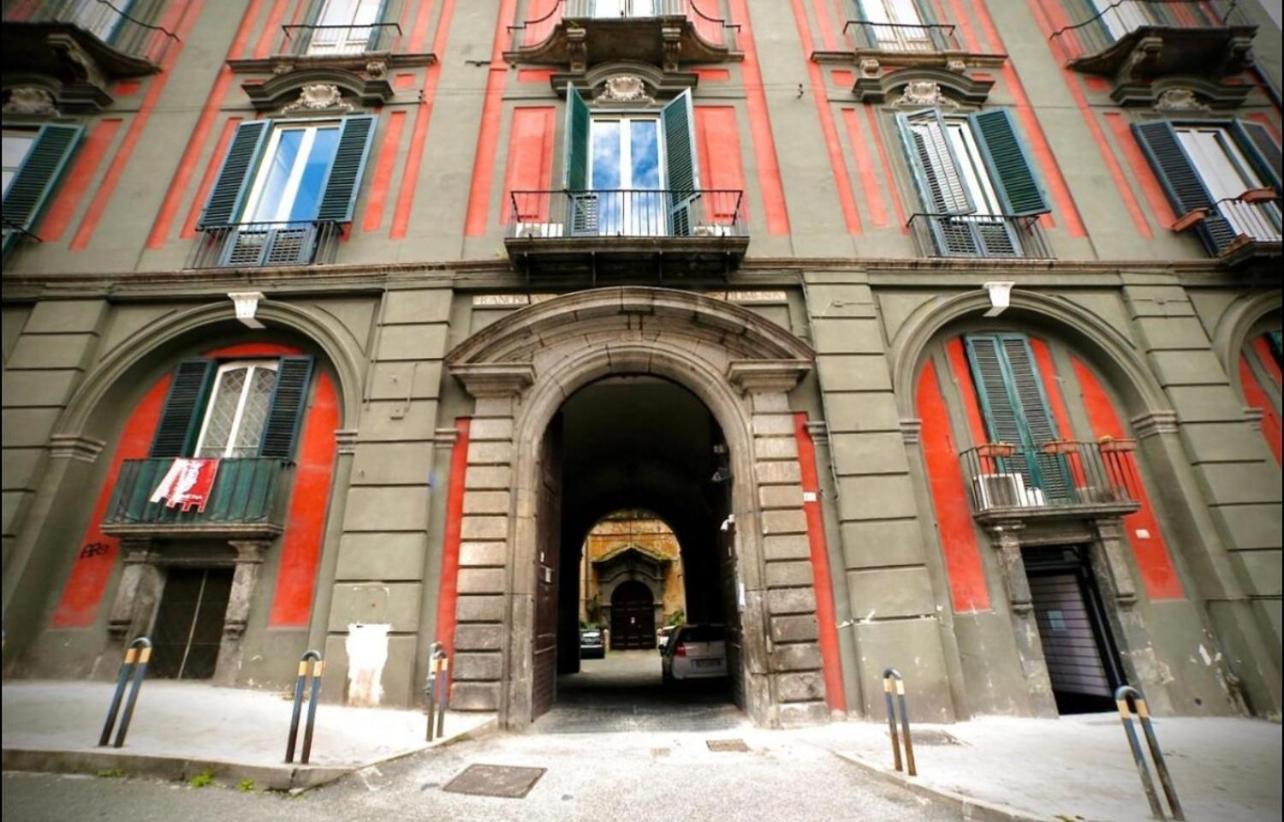 Апартаменты Casa Diva A 5 Passi Dal Museo Archeologico Неаполь Экстерьер фото